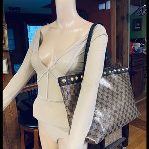 ❌SOLD❌✳️💙GUCCI LARGE TOTE 18” EUC 💙✳️